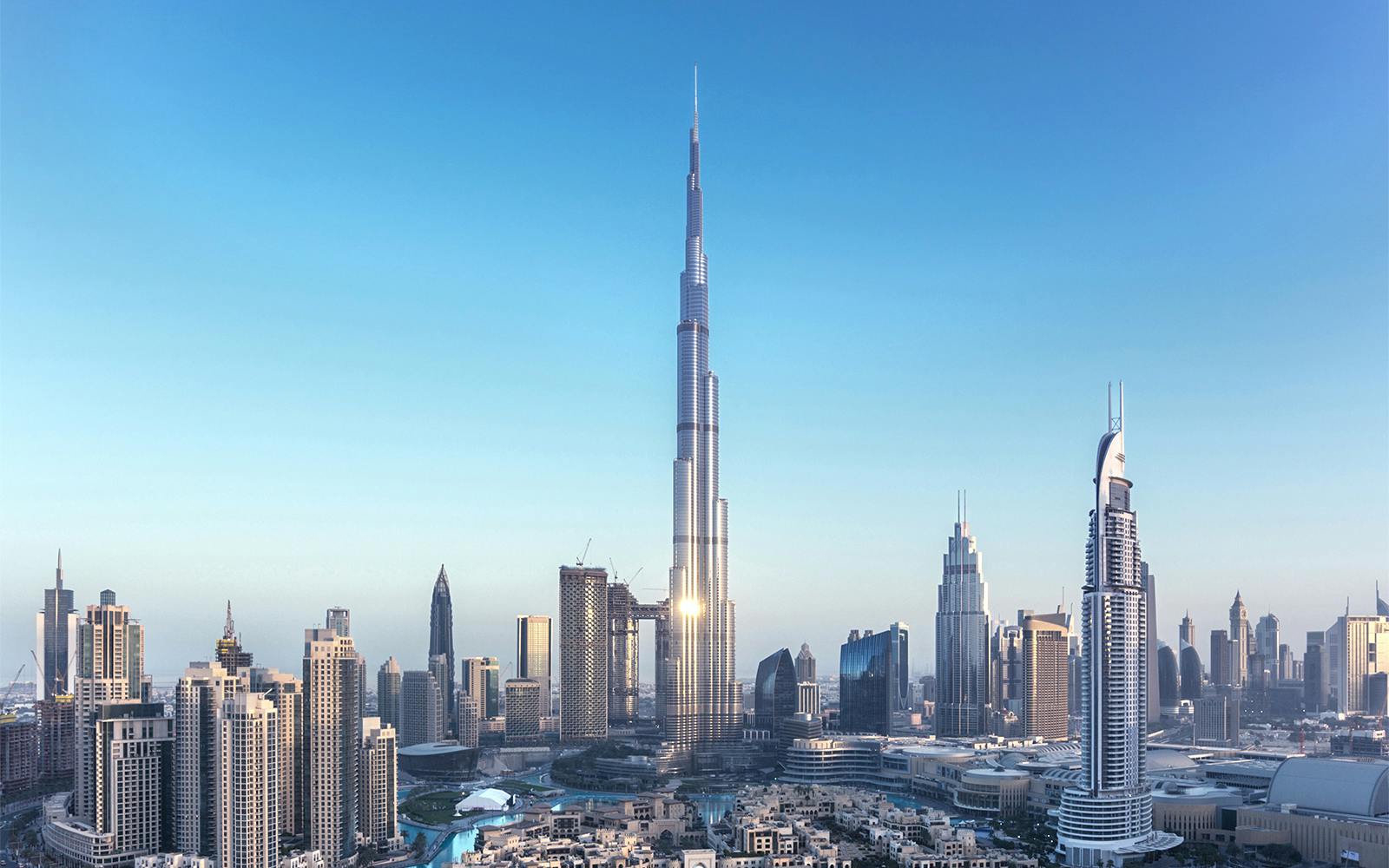 Attraction Operators & Box Offices DUBAI CITY JOURNAL Stage Ensemble at Downtown Dubai & Sheikh Zayed Corridor Dubai